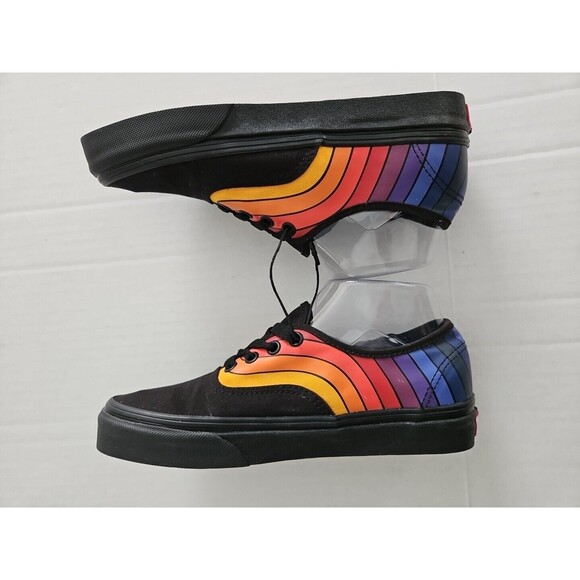 VANS Refract Rainbow Black Skater Shoes Men's 5 Women's 6.5 Unisex Pride NWT - Picture 3 of 9